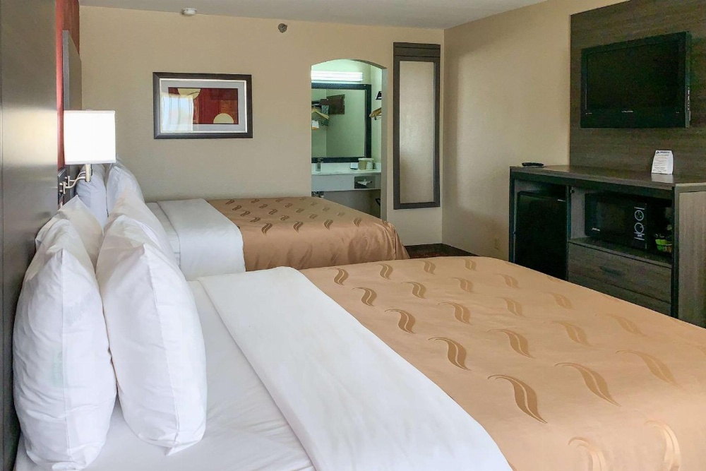 King Room - Accessible/Non-Smoking